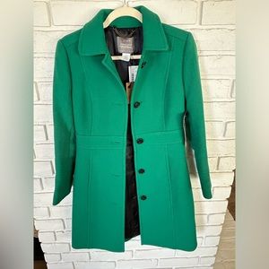 Nwt J Crew Pea coat in a beautiful emerald green.